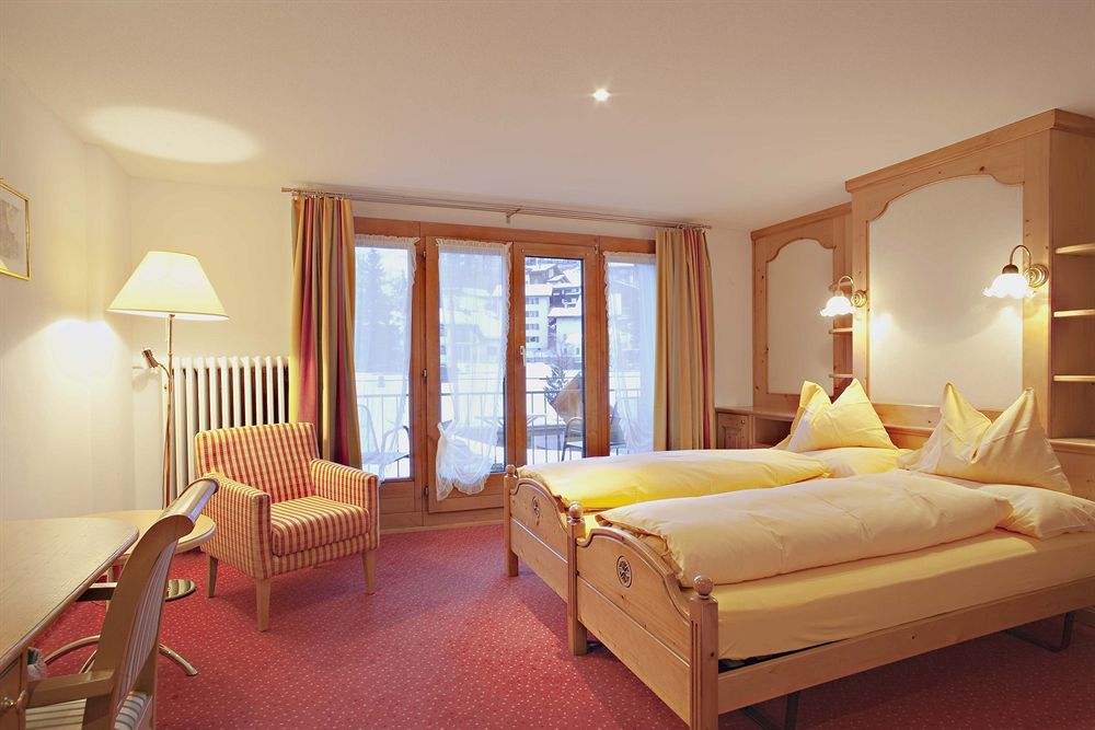 Hotel Walliserhof Zermatt Room photo